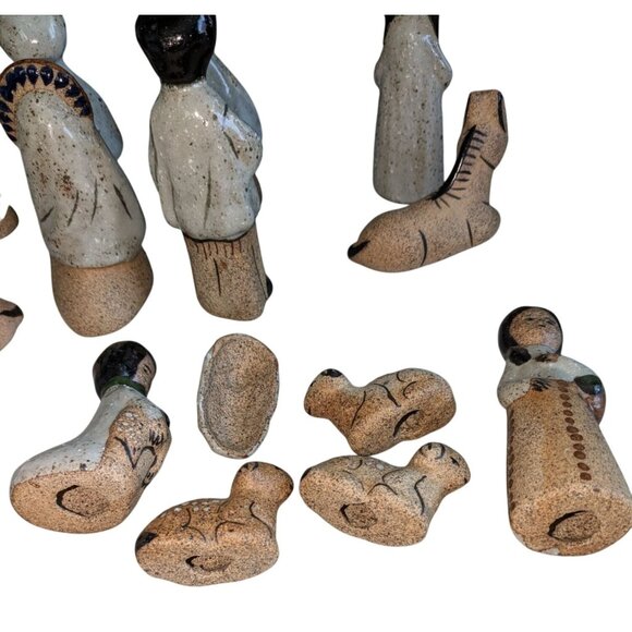 Tonala 14-Piece Ceramic Nativity Handcrafted Figurines Christmas Decor - Picture 10 of 12